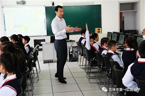 教学现场2.jpg